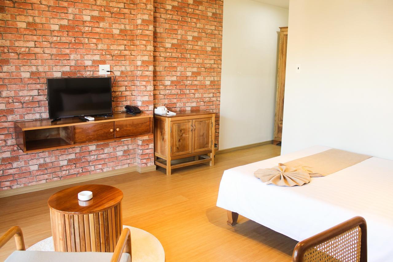 Eagles Beach Resort ファンティエット エクステリア 写真