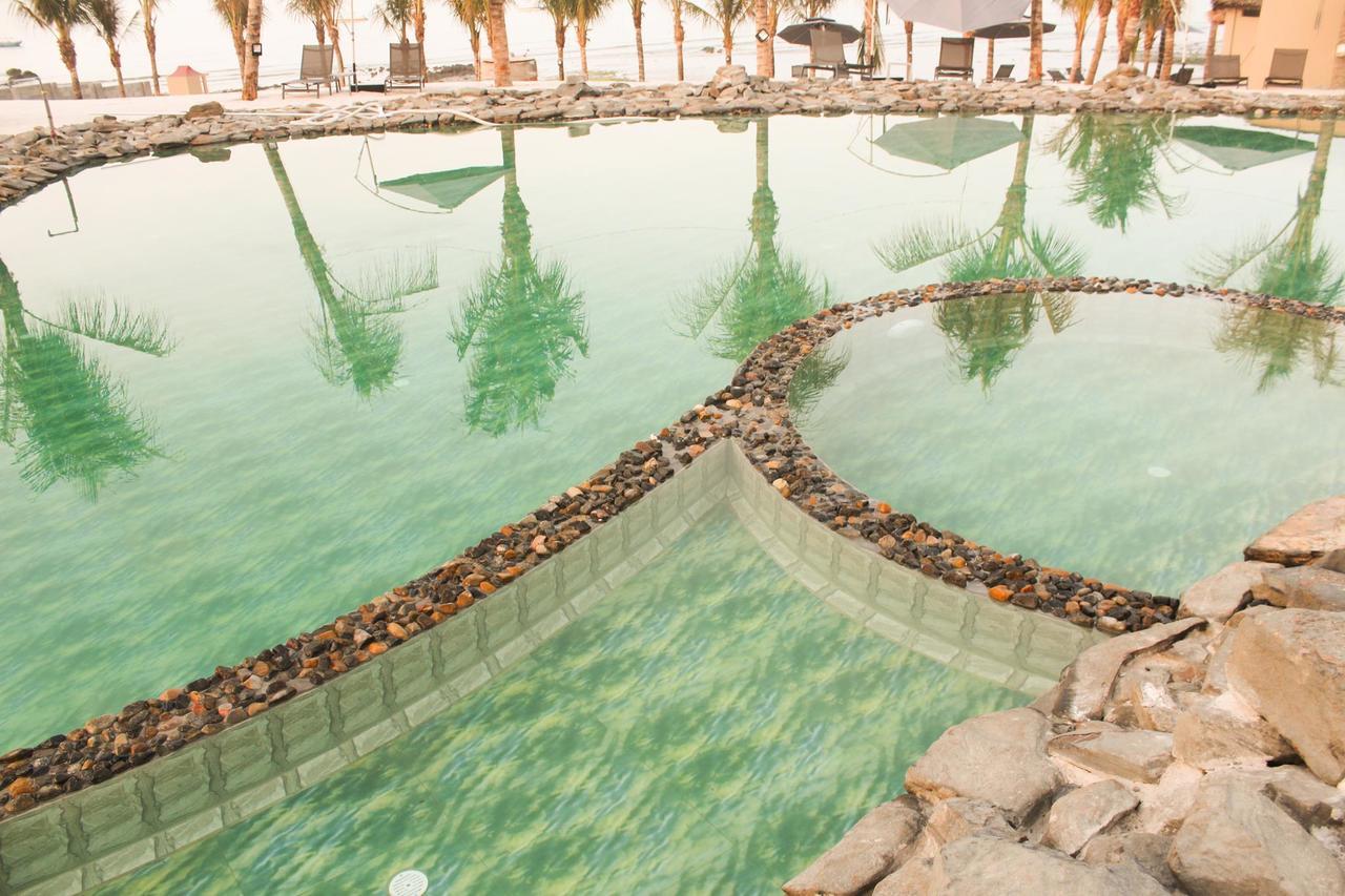 Eagles Beach Resort ファンティエット エクステリア 写真